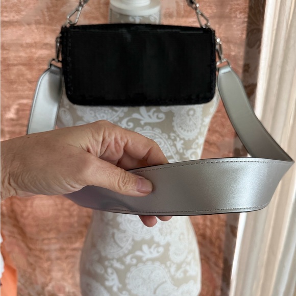 Fendi Sequin Shoulder Bag New - Picture 4 of 6